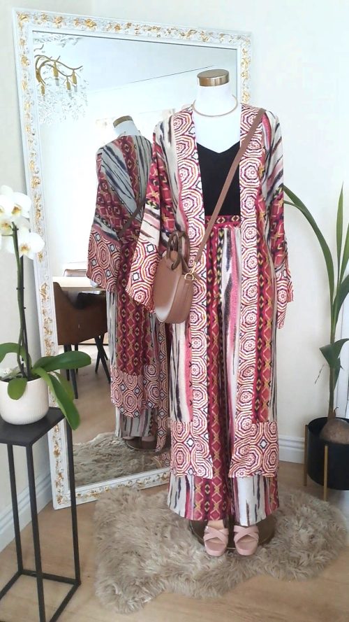 Ensemble rose fluide élégant et confortable, kimono avec ceinture et son pantalon accordé